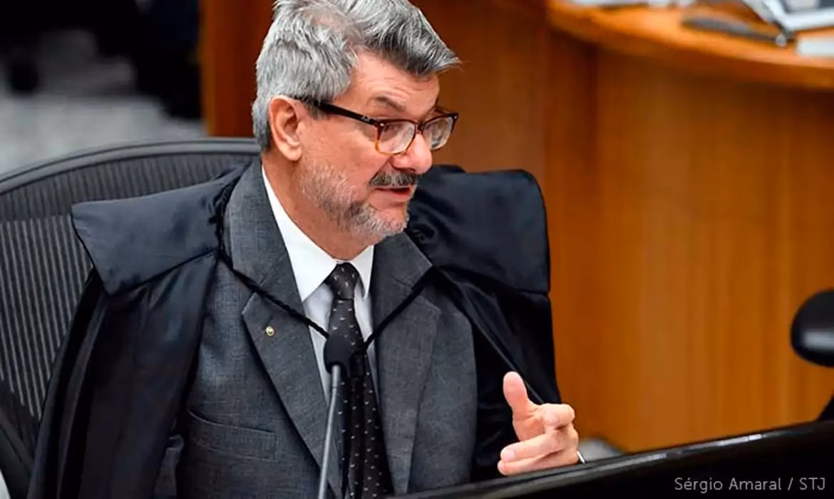 Nova denúncia foi recebida pelo CNJ nesta segunda-feira (9); magistrado também é investigado por importunação a jovem de 18 anos. Ministro está de licença médica desde 5 de fevereiro.