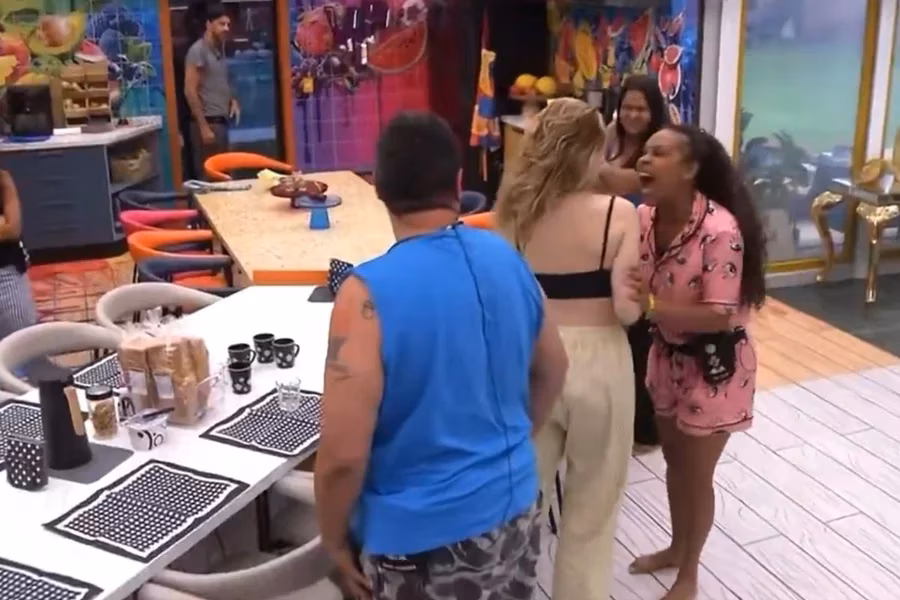 A hashtag “Sol expulsa” assumiu o topo do X, antigo Twitter, depois que a veterana “partiu para cima” da rival