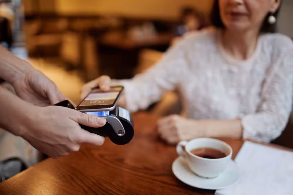 vale-refeição e vale-alimentação