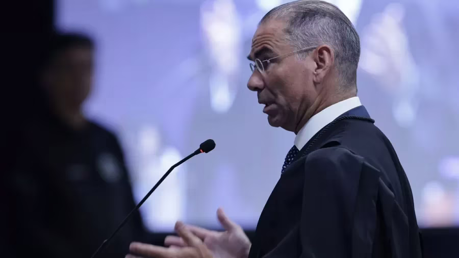 Novo advogado de Vorcaro já atuou na defesa de Dirceu e Braga Netto