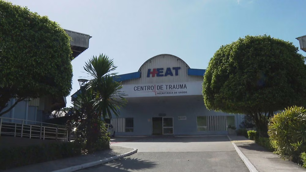 Vítima foi atendida no Hospital Alberto Torres e liberada em seguida