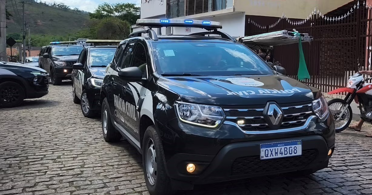 O material eletrônico é tratado como peça essencial para identificar outras possíveis vítimas e dimensionar o alcance da rede de extorsão na região