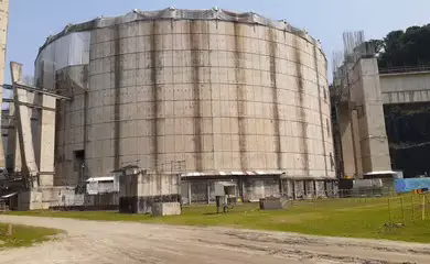 Especialistas demostram preocupação com os resíduos gerados pela Usina nuclear, apesar de ser considerada uma energia limpa. 