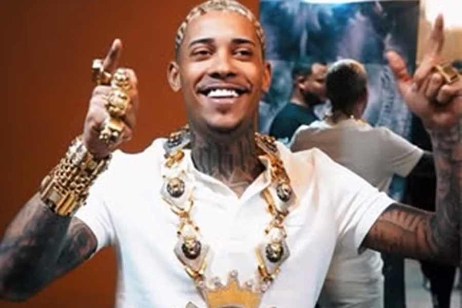 O funkeiro Poze do Rodo disse que teve R$ 2 milhões em joias roubados