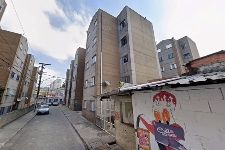 Um médico de 37 anos é investigado pela morte de um homem, de 25, durante uma suposta tentativa de assalto no Aricanduva, na terça-feira.