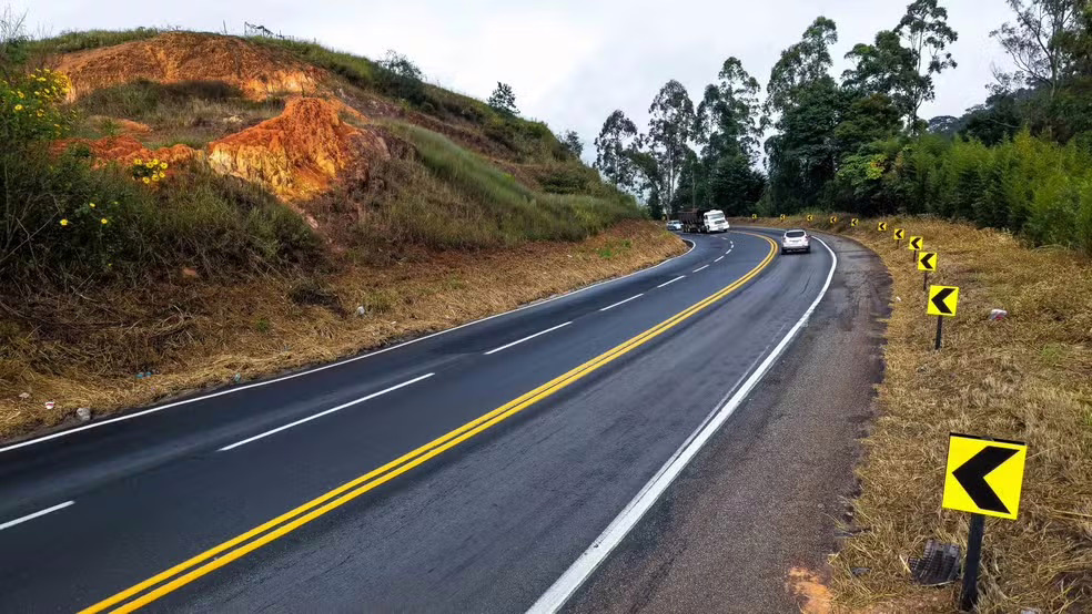 Os dispositivos foram distribuídos em cidades como Periquito, Naque, Santana do Paraíso, Ipatinga, Coronel Fabriciano, Antônio Dias, Nova Era, Bela Vista de Minas, João Monlevade, São Gonçalo do Rio Abaixo, Caeté, Sabará e Santa Luzia, além das cidades que marcam o início e o fim do trecho monitorado.