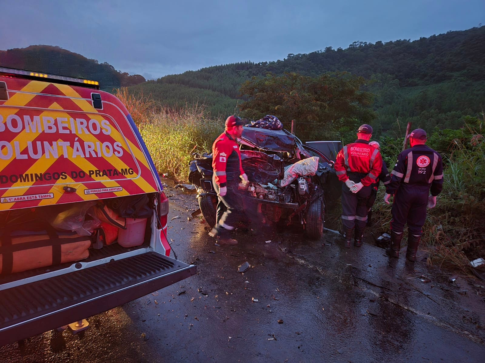 VÍTIMAS DE TRAGÉDIA NA BR-262 SÃO IDENTIFICADAS: PROFISSIONAIS DE MINAS GERAIS E DO DISTRITO FEDERAL MORRERAM EM COLISÃO