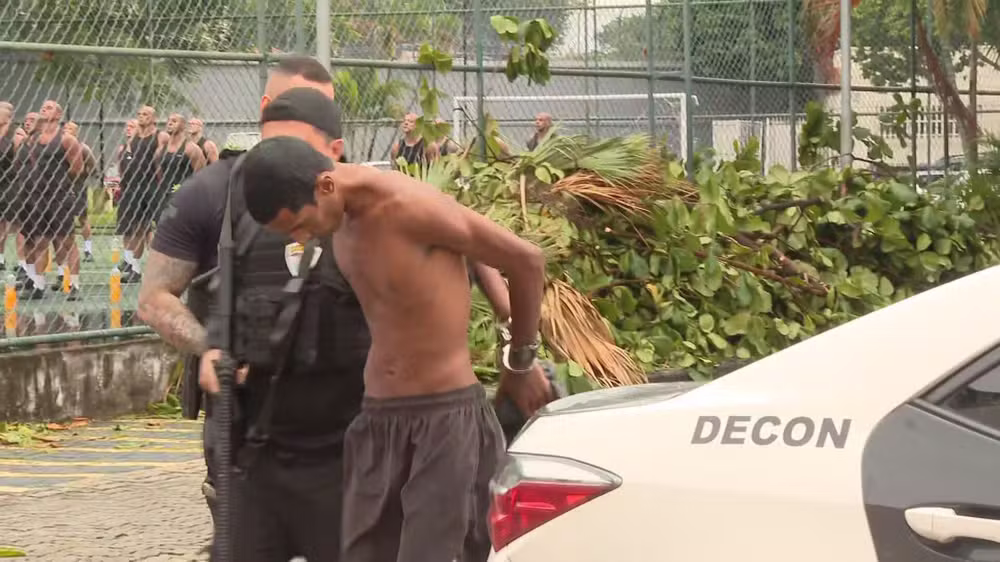 Suspeito foi preso em Realengo, na Zona Oeste do Rio