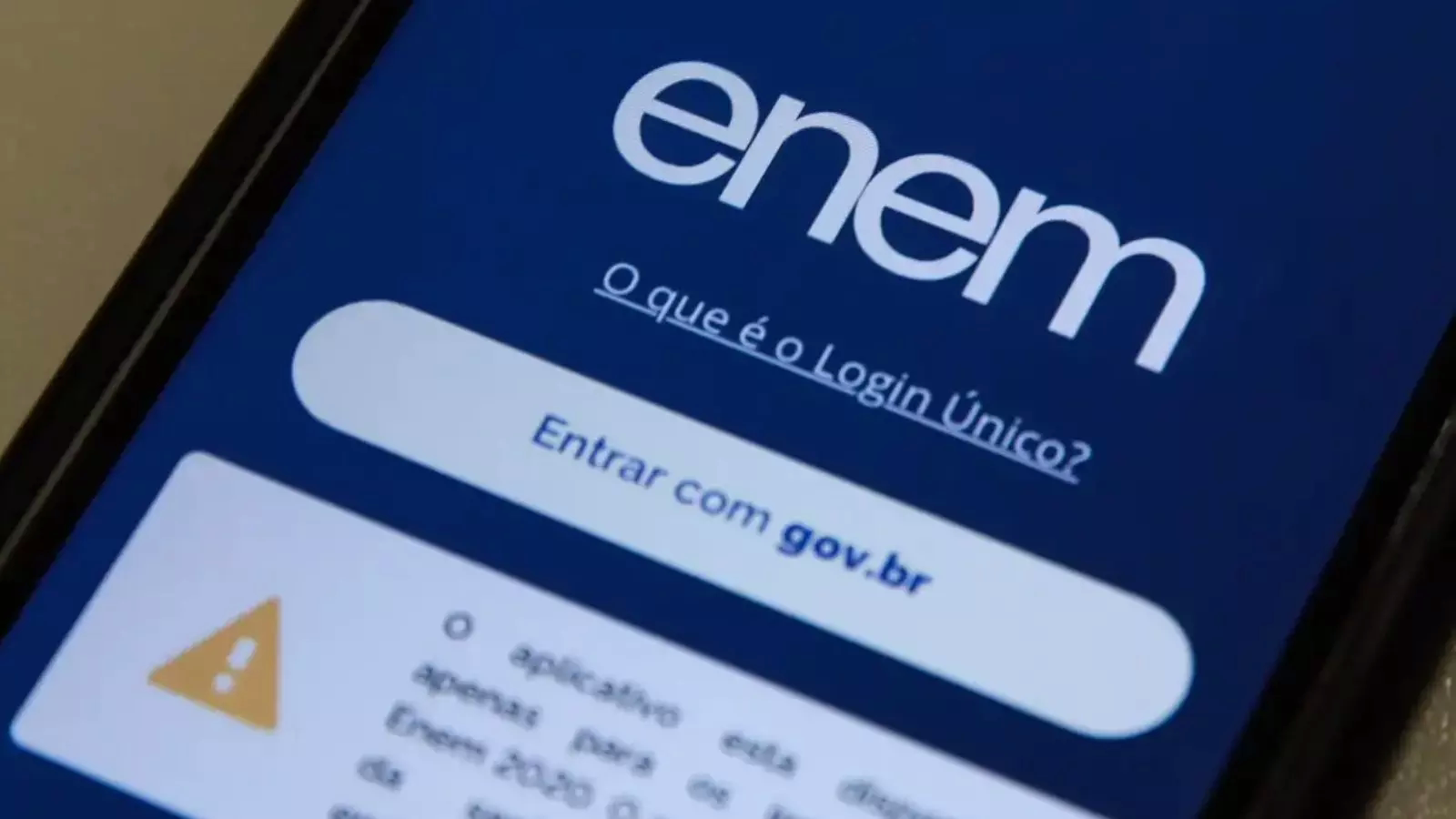 Conforme o edital do Inep, o prazo para solicitar a isenção da taxa do Enem 2026 e justificar ausência vai até o dia 24 de abril.