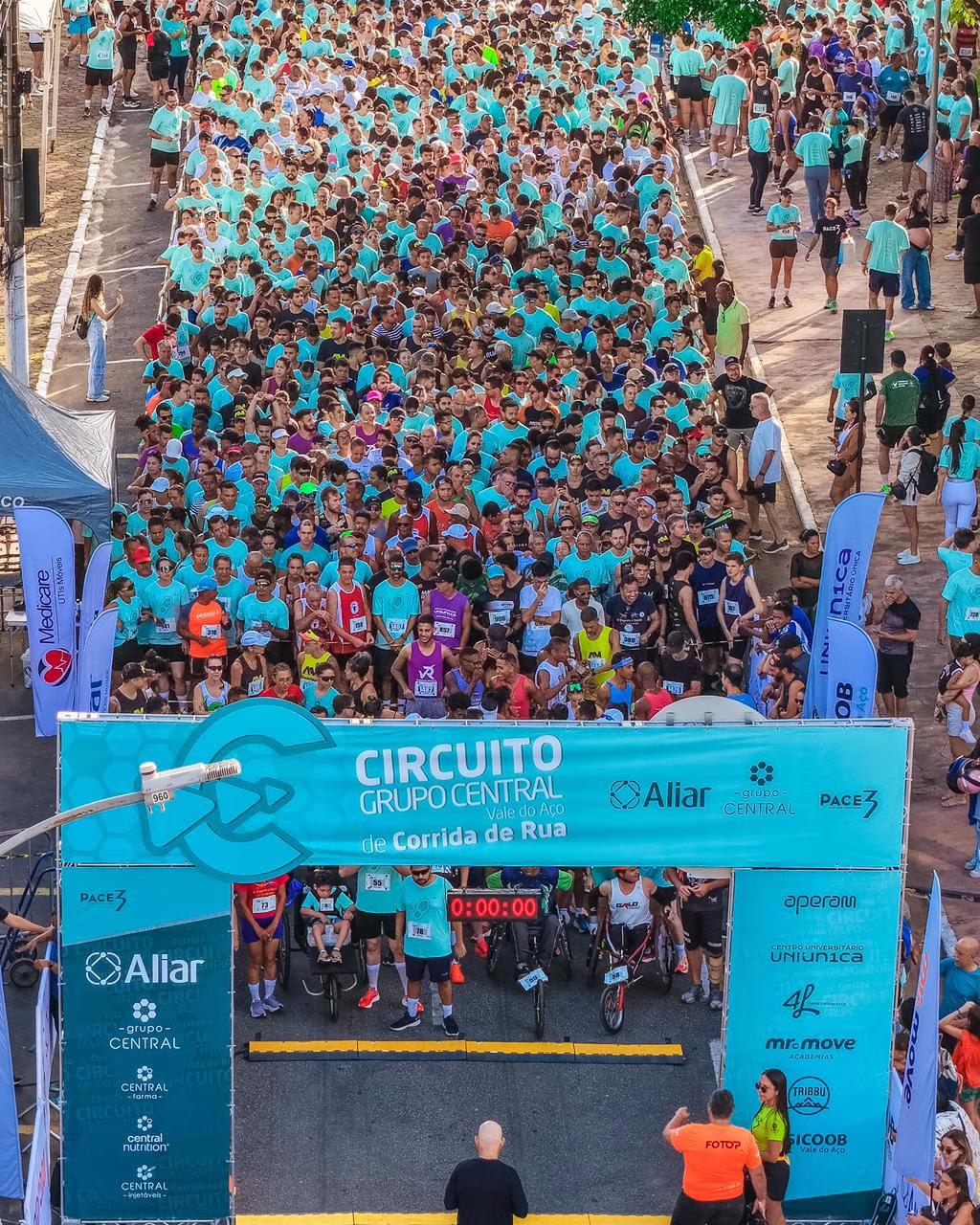 14.04 - Timóteo recebeu Circuito de Corrida de Rua