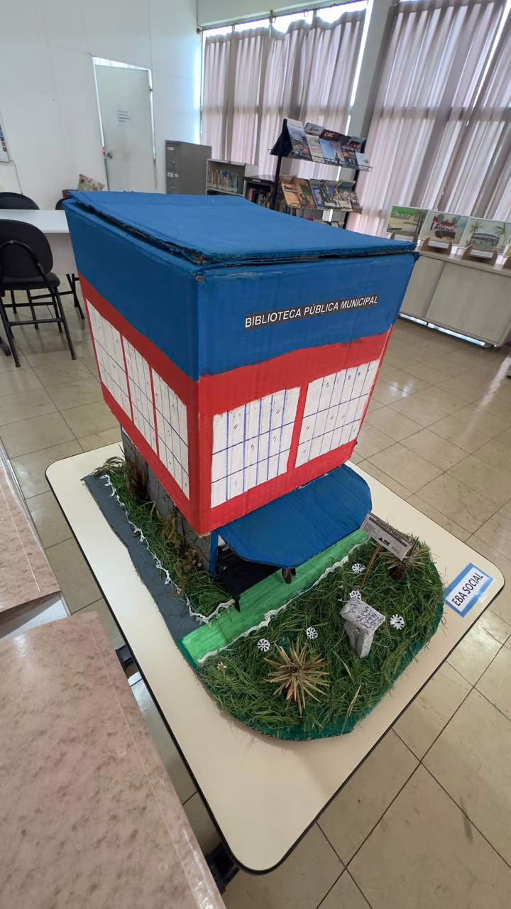 15.04 - Biblioteca Raquel Pacífico Drumond promove exposição