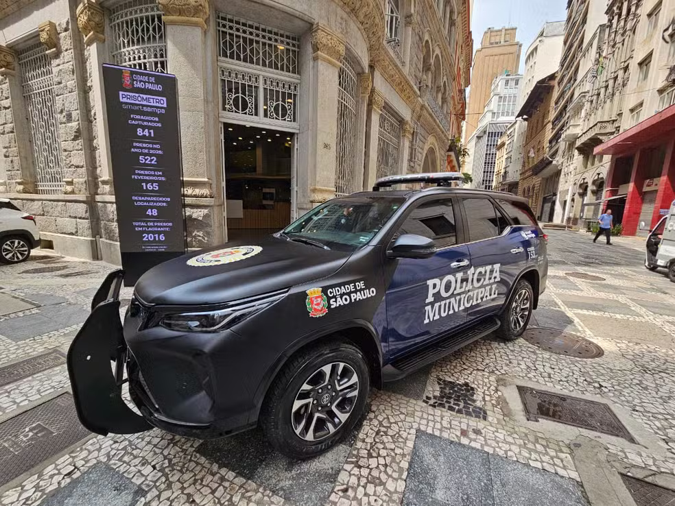 Plenário da Corte acompanhou decisão liminar do ministro Flávio Dino que barrou mudança. Prefeito Ricardo Nunes (MDB) continua usando nome vetado em discursos e redes sociais..