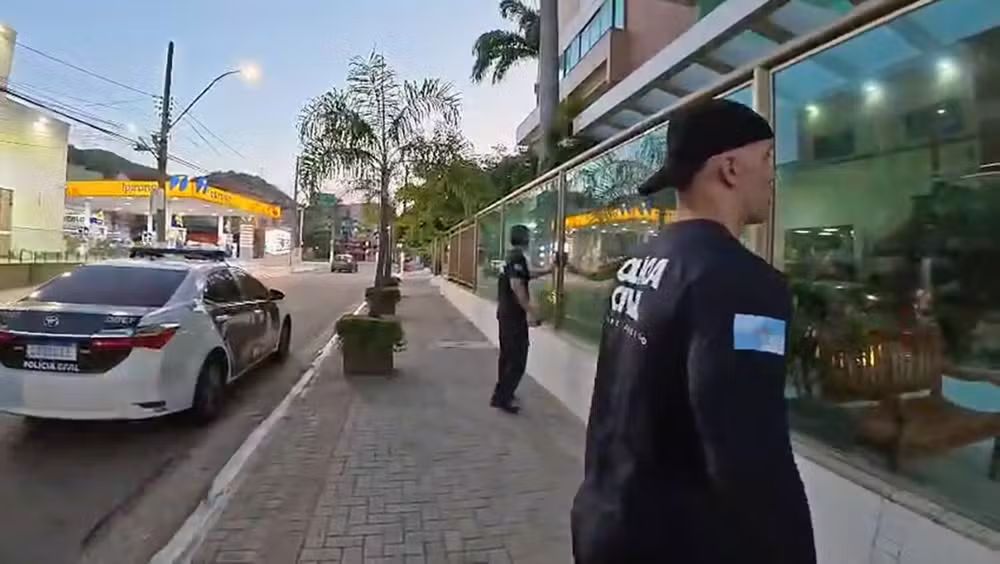 Polícia Civil cumpre mandado em operação contra esquema de pirâmide