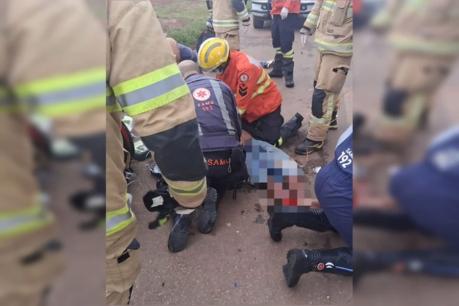 O Corpo de Bombeiros foi acionado para atender a ocorrência. O pedestre foi encontrado em parada cardiorrespiratória, não resistiu e morreu