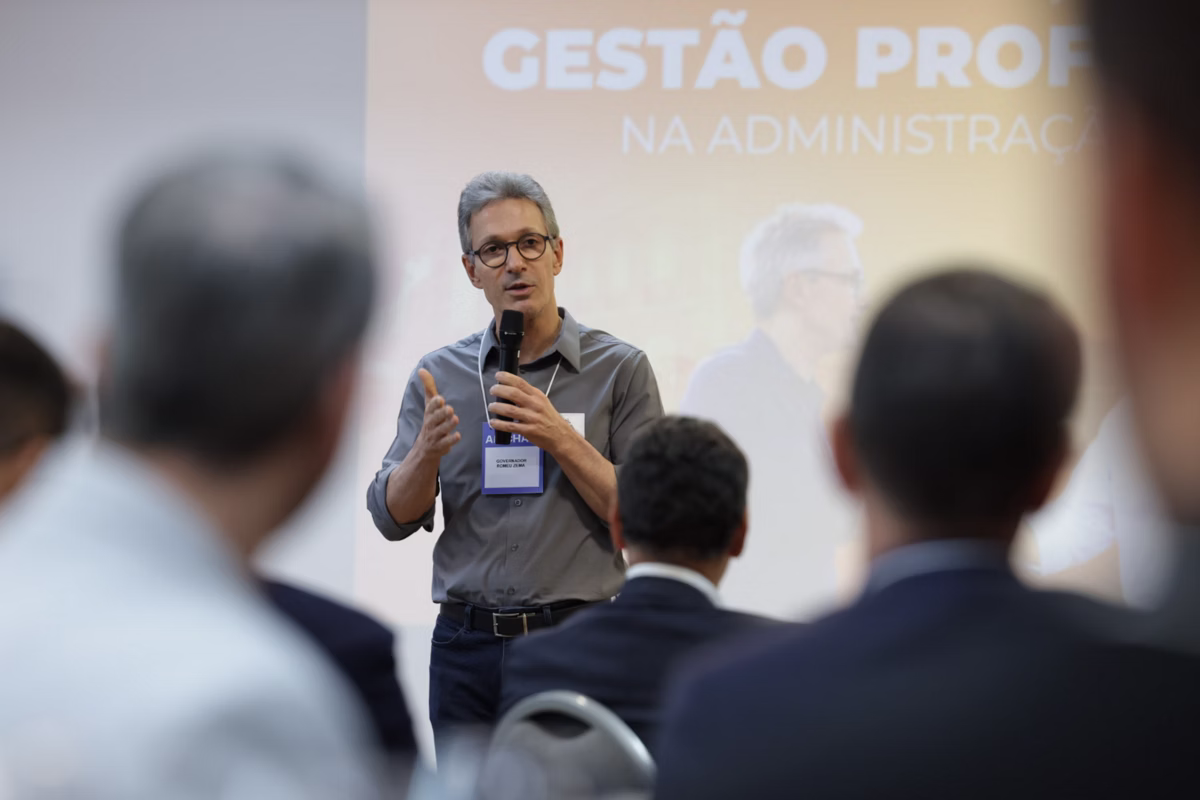 Ex-governador Zema reage a pedido de investigação no STF e diz que críticas são legítimas