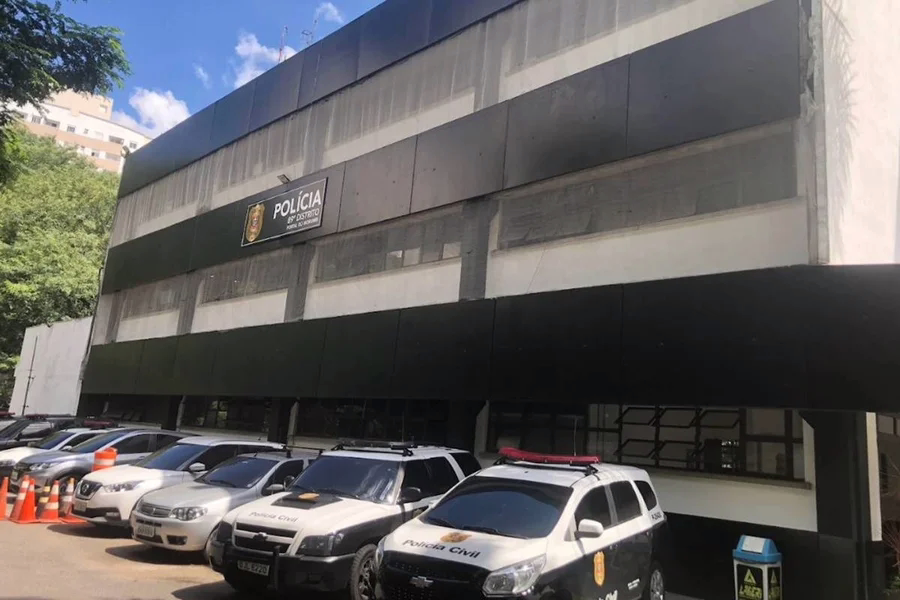 Marido jogou água fervente no rosto da companheira na noite dessa segunda-feira (27/4), no Capão Redondo, na zona sul de São Paulo