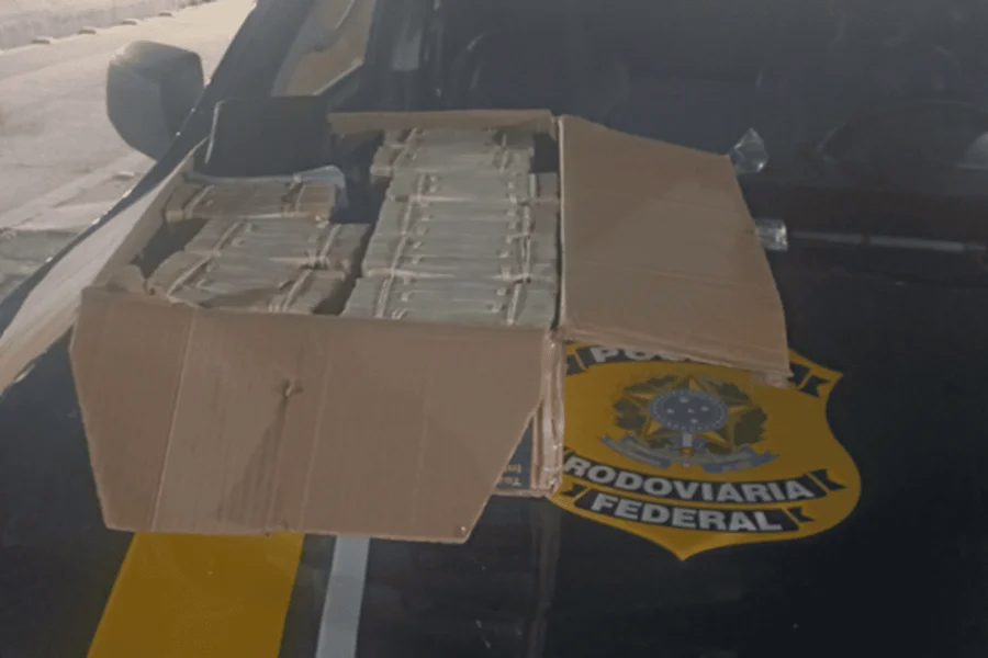 Suspeito afirmou em depoimento à PRF que era “coordenador político” do Podemos.