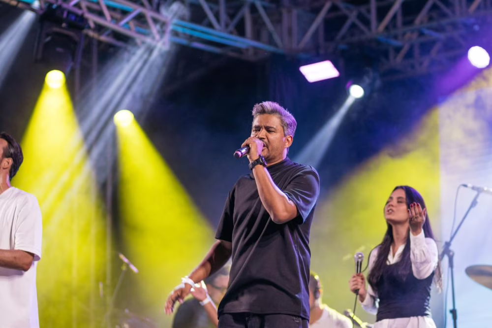 SUGESTÃO DE PAUTA - Noite Gospel com Fernandinho marca história e emociona mais de 25 mil fiéis no Aniversário de Ipatinga