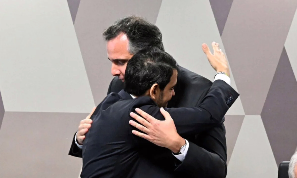 O gesto silencioso de Pacheco na sabatina de Messias
