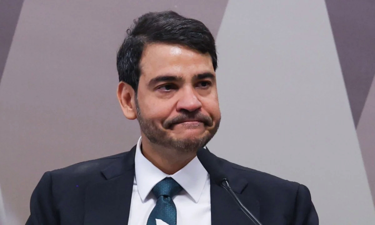 Setores do Planalto consideram insustentável a permanência de Messias na AGU
