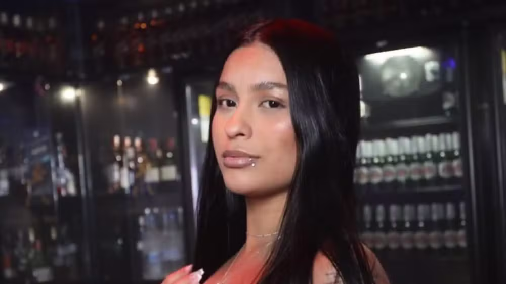 Samara Santos, de 21 anos, foi encontrada morta em casa; DHBF investiga o caso