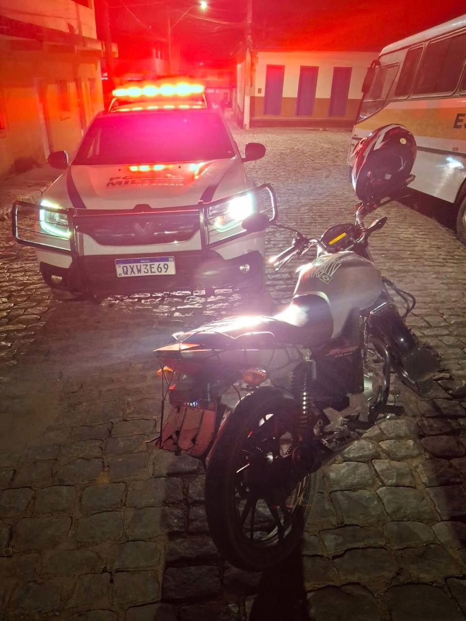 Ainda conforme a Polícia Militar, as abordagens incluem diferentes tipos de veículos, com atenção também a motocicletas