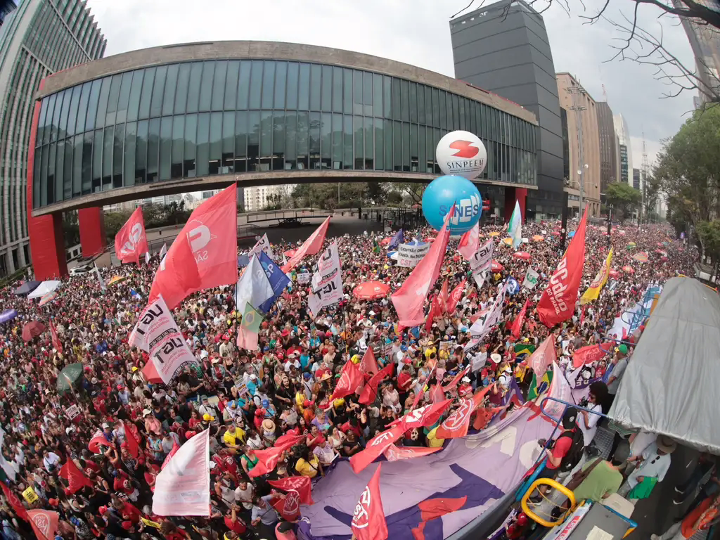 Manifestação de esquerda
