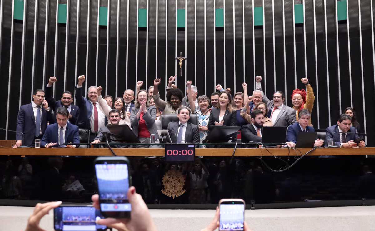 Câmara aprovou a medida provisória (MP) nesta quarta-feira (20/5); proposta irá ao Senado