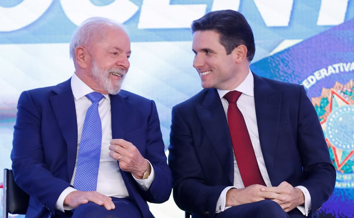 A PEC da escala 6x1 é patrocinada pelo presidente da Câmara, Hugo Motta (Republicanos-PB), e é a principal bandeira do presidente Lula (PT) para a eleição