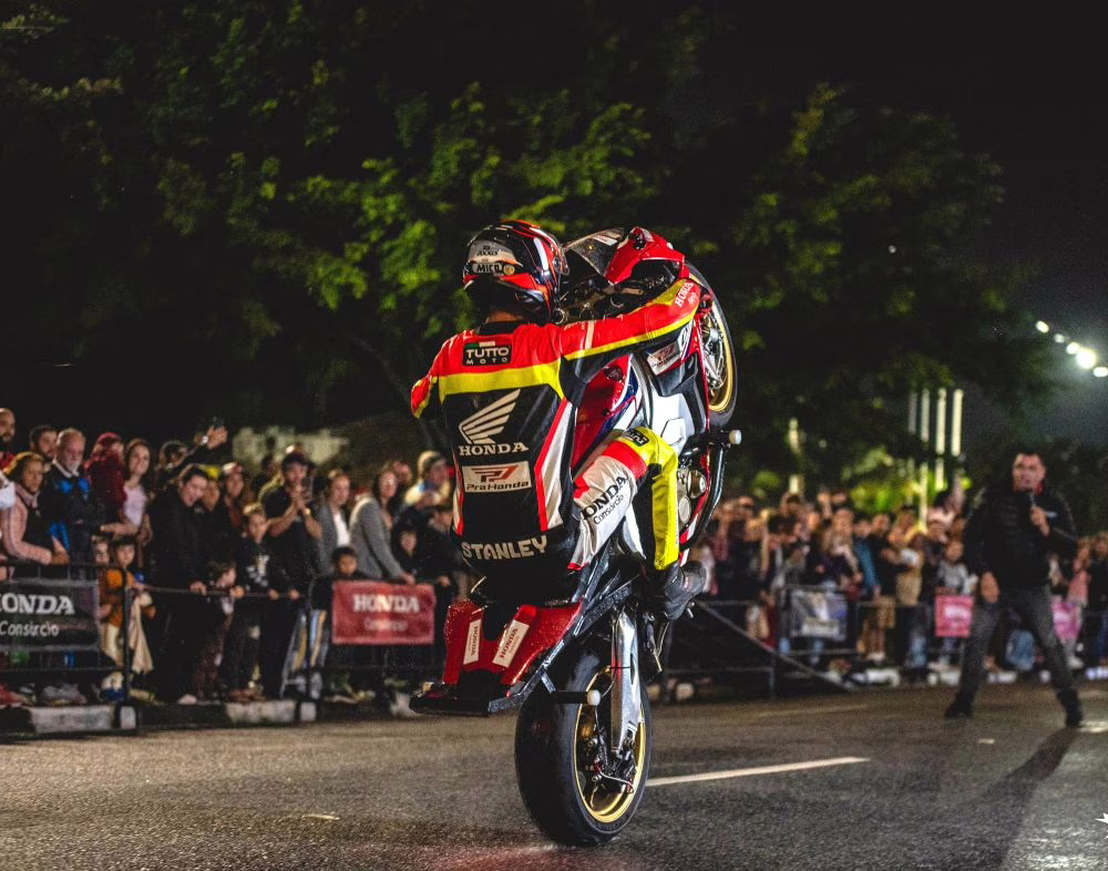 27.05 - Release PMT - Timóteo recebe Equipe Força e Ação Motoshow