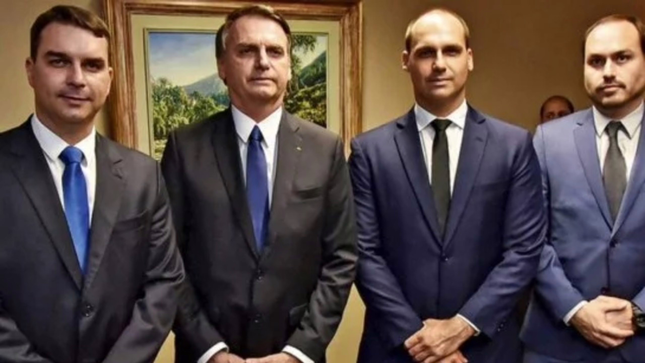 PT de Minas provoca clã Bolsonaro após medida dos Estados Unidos contra PCC e CV