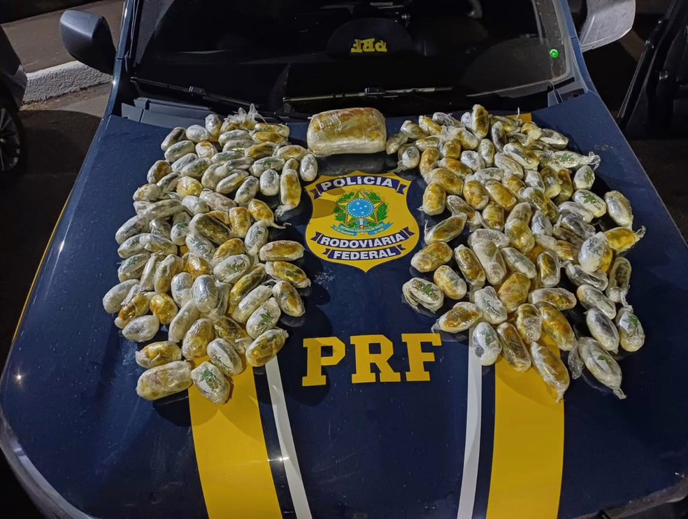 De acordo com a PRF, o haxixe Ice é um derivado concentrado da cannabis e tem elevado valor de venda no mercado ilegal