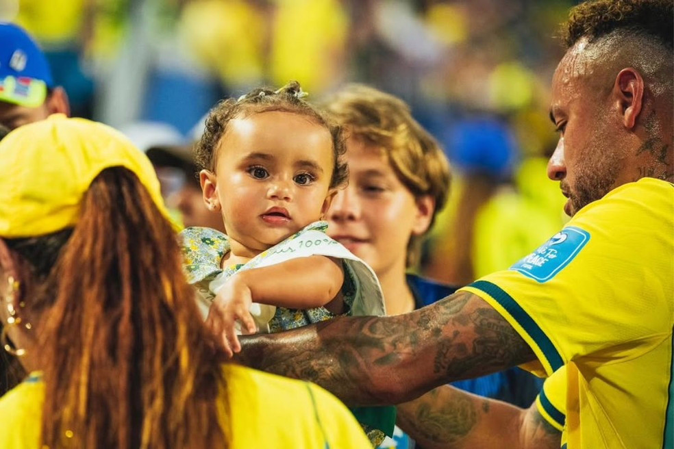 Neymar disputa a final da Copa do Mundo justamente no dia em que a filha Mel completa um ano