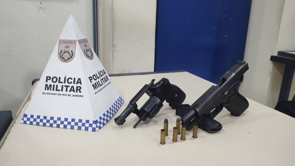 Arma usada no assalto contra policial militar em Saquarema