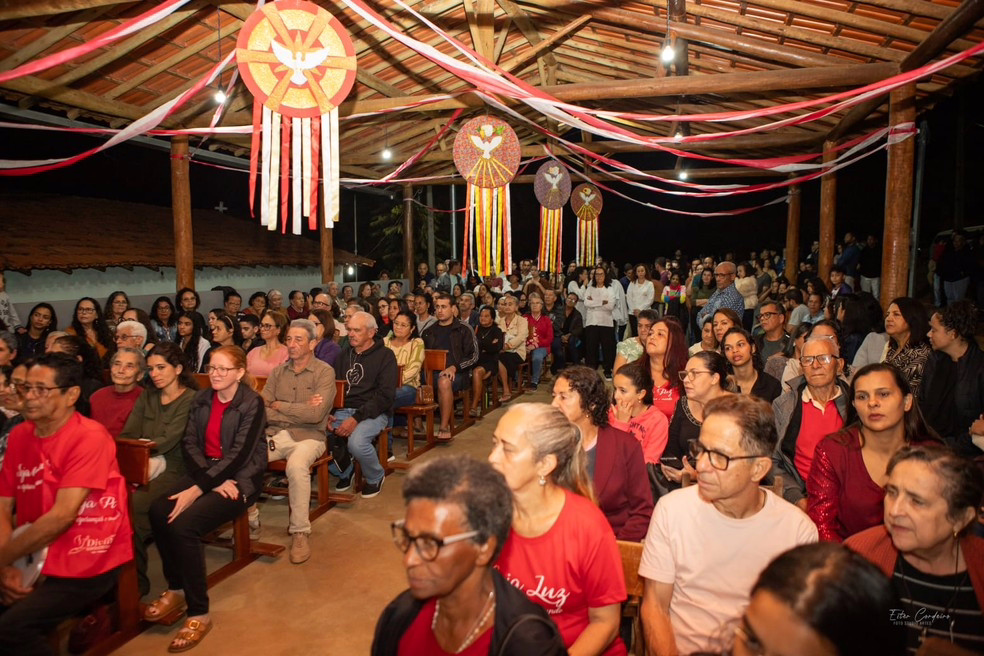 Registro da reportagem: Festa do Divino Espírito Santo de Turmalina começa nesta sexta
