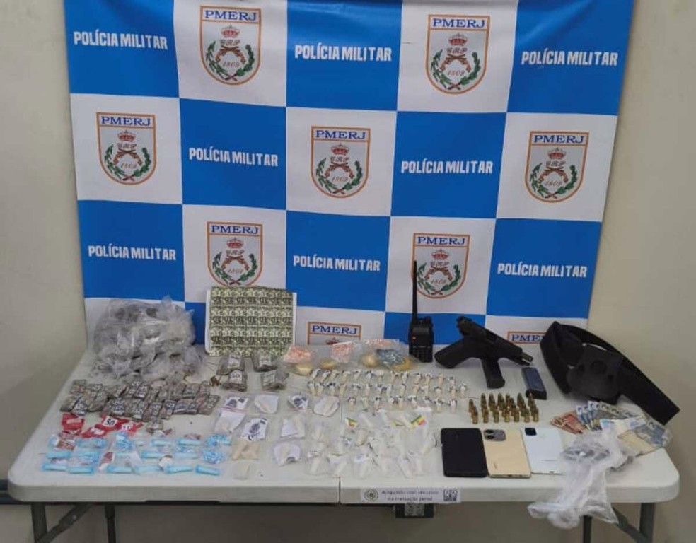 Adolescente é detido por envolvimento com o tráfico de drogas em Volta Redonda
