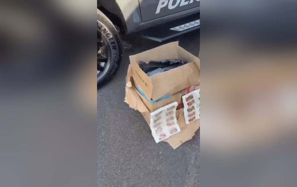 Segundo a polícia, a droga foi encontrada escondida em caixas de papelão