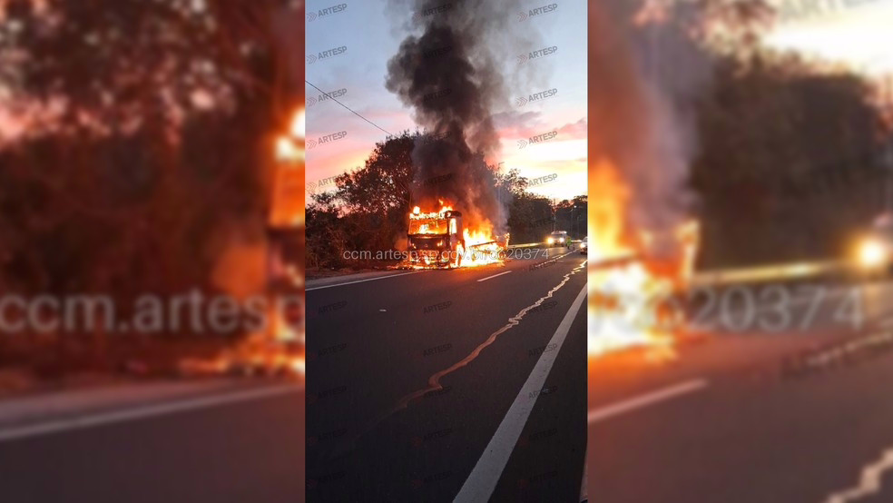 Caminhão carregado de chapas metálicas incendiou-se na Rodovia Rachid Rayes (SP-333), em Echaporã (SP)