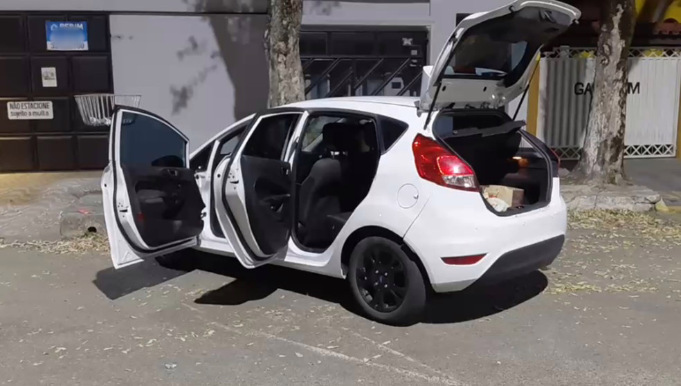 Mulher é detida com barras de cocaína escondidas em carro na BR-381, em Governador Valadares