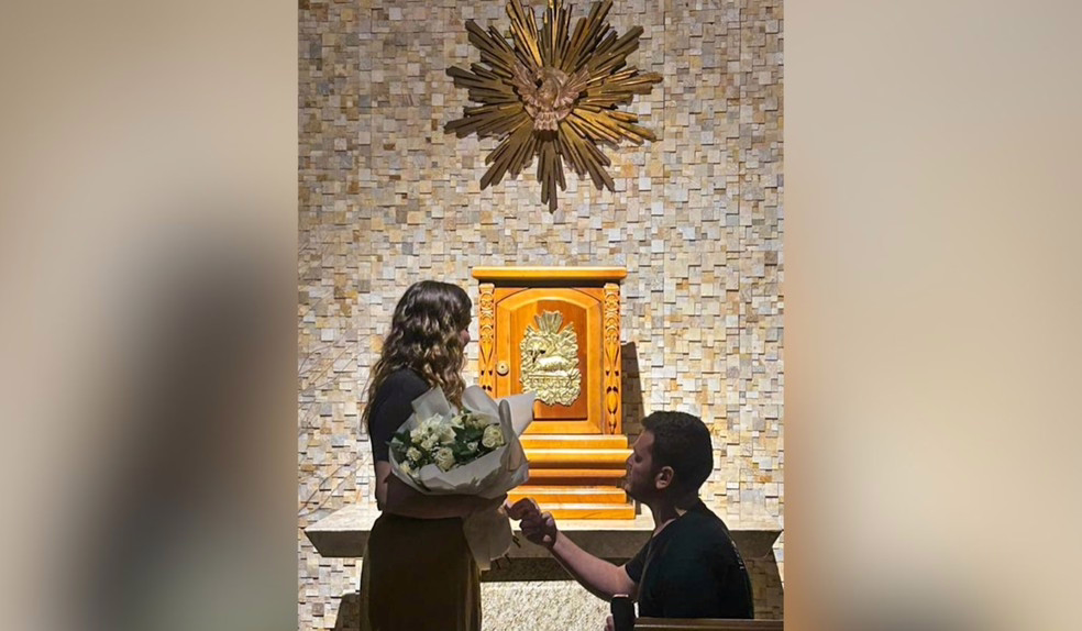 Estudante de Presidente Prudente (SP) viraliza ao registrar a rotina do casamento no Diário de Noiva