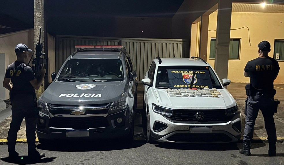 Operação apreende quase 10 kg de drogas ocultos em veículo na rodovia de Presidente Bernardes (SP)