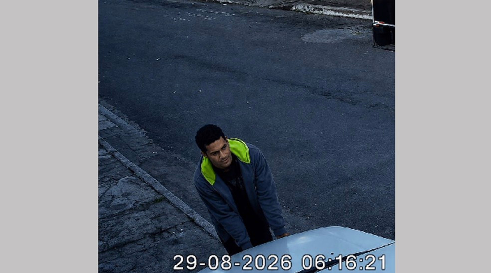 Homem rouba carro em Campos dos Goytacazes