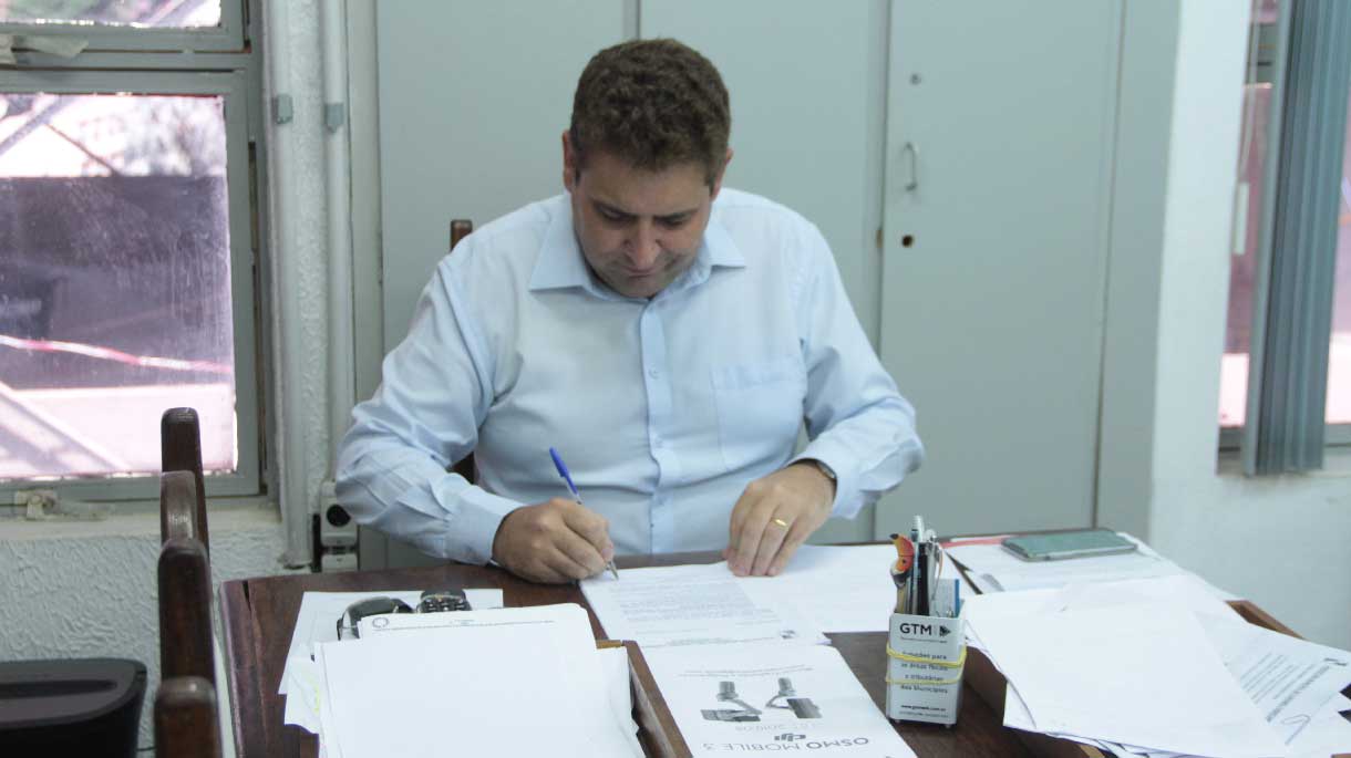 25 10 2019 TRANSPORTE Prefeito-de-Fabriciano-reduz-passagem-de-ônibus-para-R$-3,80