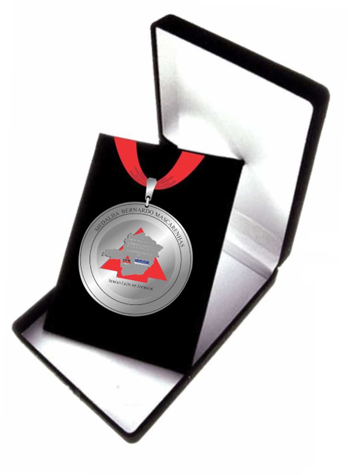 Medalha-Bernardo-Mascarenhas---Minas-Desempenho-Empresarial-2019