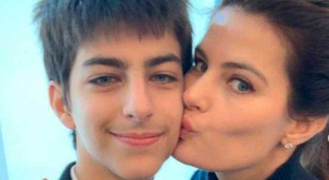 Lucas, 12, filho da modelo Isabeli Fontana com o ator Henri Castelli, está com gripe Reprodução/Instagram