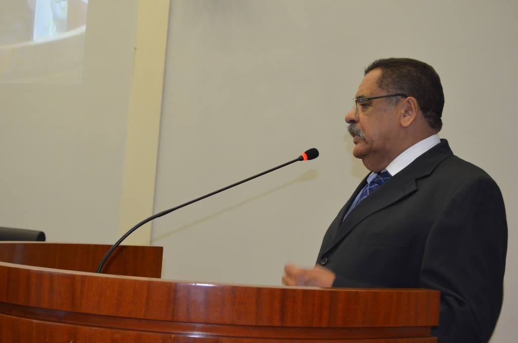 nilton manoel
