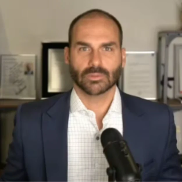 PGR denuncia Eduardo Bolsonaro por articulação de sanções a ministros do STF