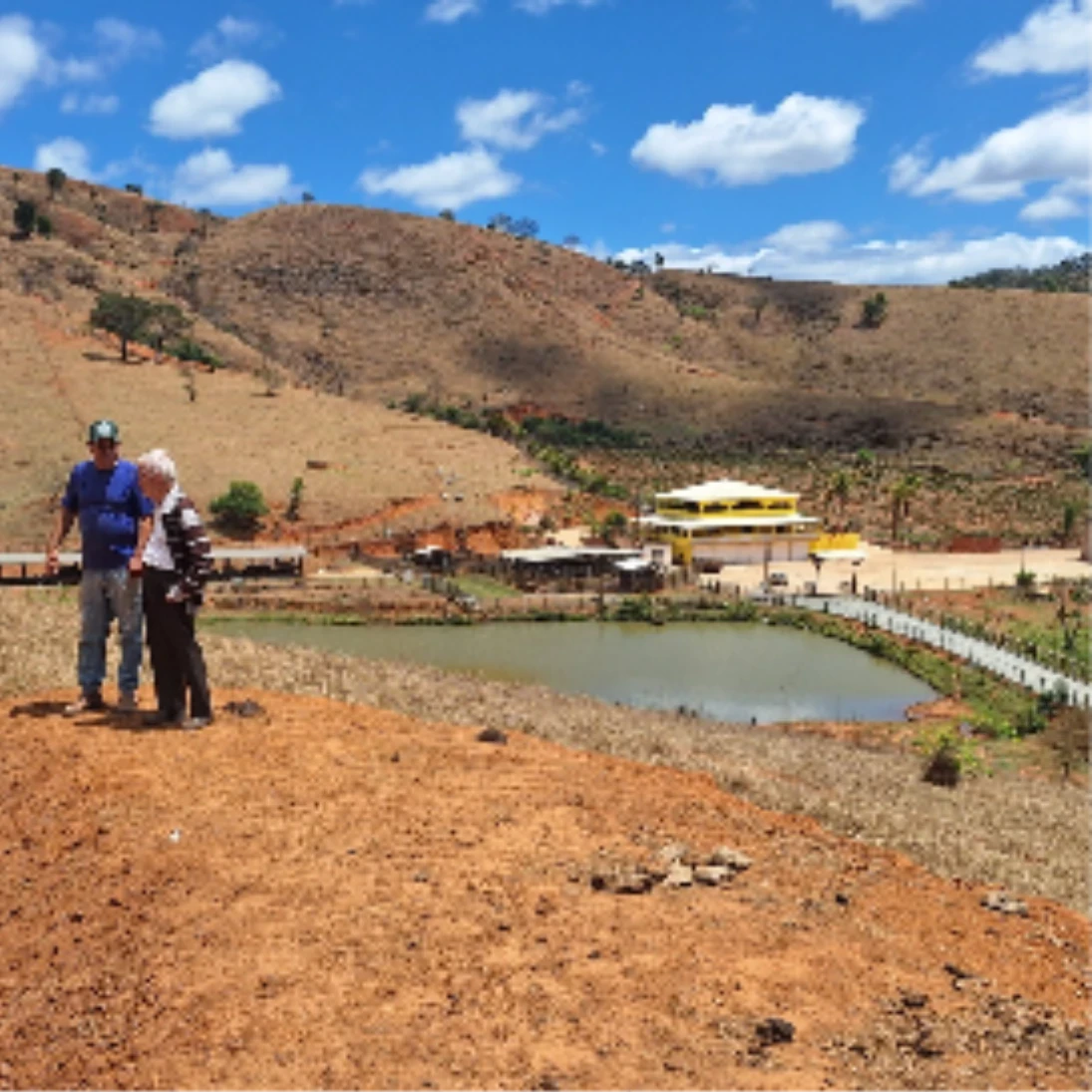 Agricultores de Bom Jesus do Galho transformam chuva em reserva contra a seca