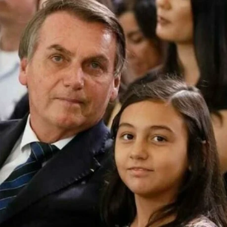 Bolsonaro pede autorização ao STF para celebrar aniversário da filha em casa