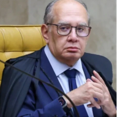 Troca de insultos entre Gilmar Mendes e Fux causa tensão no STF